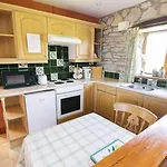 Holiday home Rose *