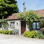 Holiday home Rose